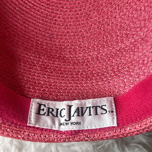 Eric Javits Strawberry Squishy hat - Picture 7 of 10